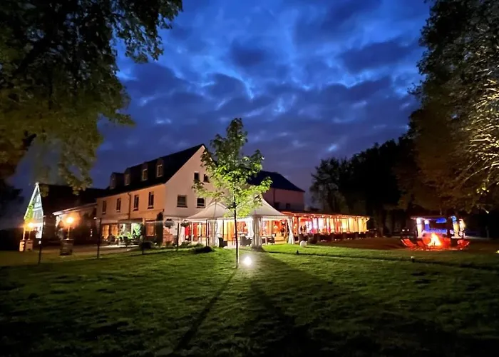 酒店 Gutshof Wellenbad 3*